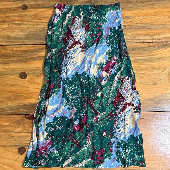 GAP Dresses & Skirts - GAP Green Scenic-Print (Farm, barn, horse)Maxi Skirt with Blue and Cream Accents